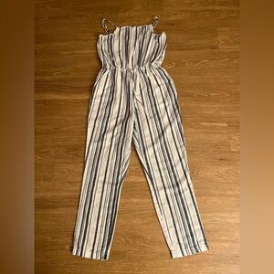 CisonoBlack and White Striped Sleeveless Jumpsuit with Relaxed Fit, size M.